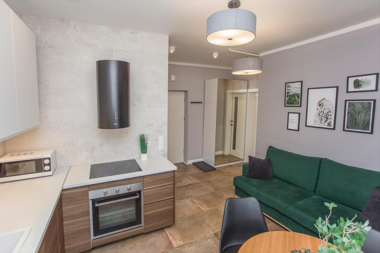 Urban Jungle Apartment In The Heart Of The City Белосток Экстерьер фото